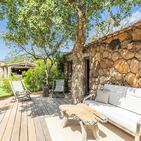 Le Caseddu&la Casanghjulina 4*