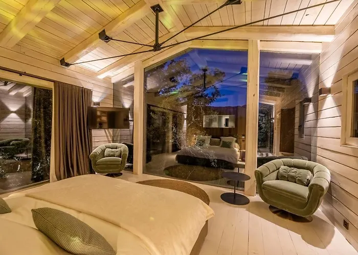 Le Caseddu&la Casanghjulina Porto-Vecchio (Corsica)