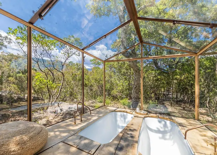 Le Caseddu&la Casanghjulina Hotel 4*